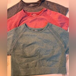 WORKOUT TOP SET OF 3